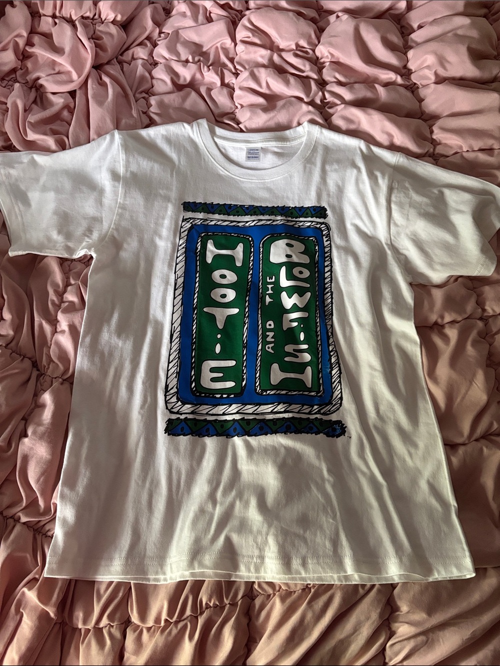 Hootie And The Blowfish ‘cause they don’t look like you shirt